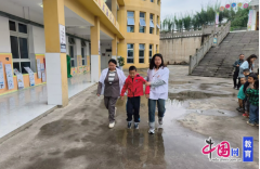 宜宾江安连天小学开展2025年春期食物平安应急练